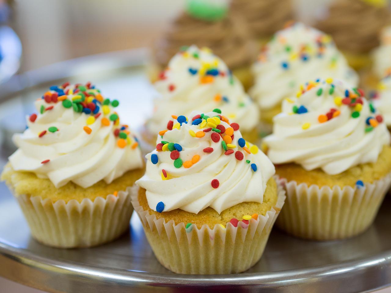 vanilla cupcakes with rainbow sprinkles