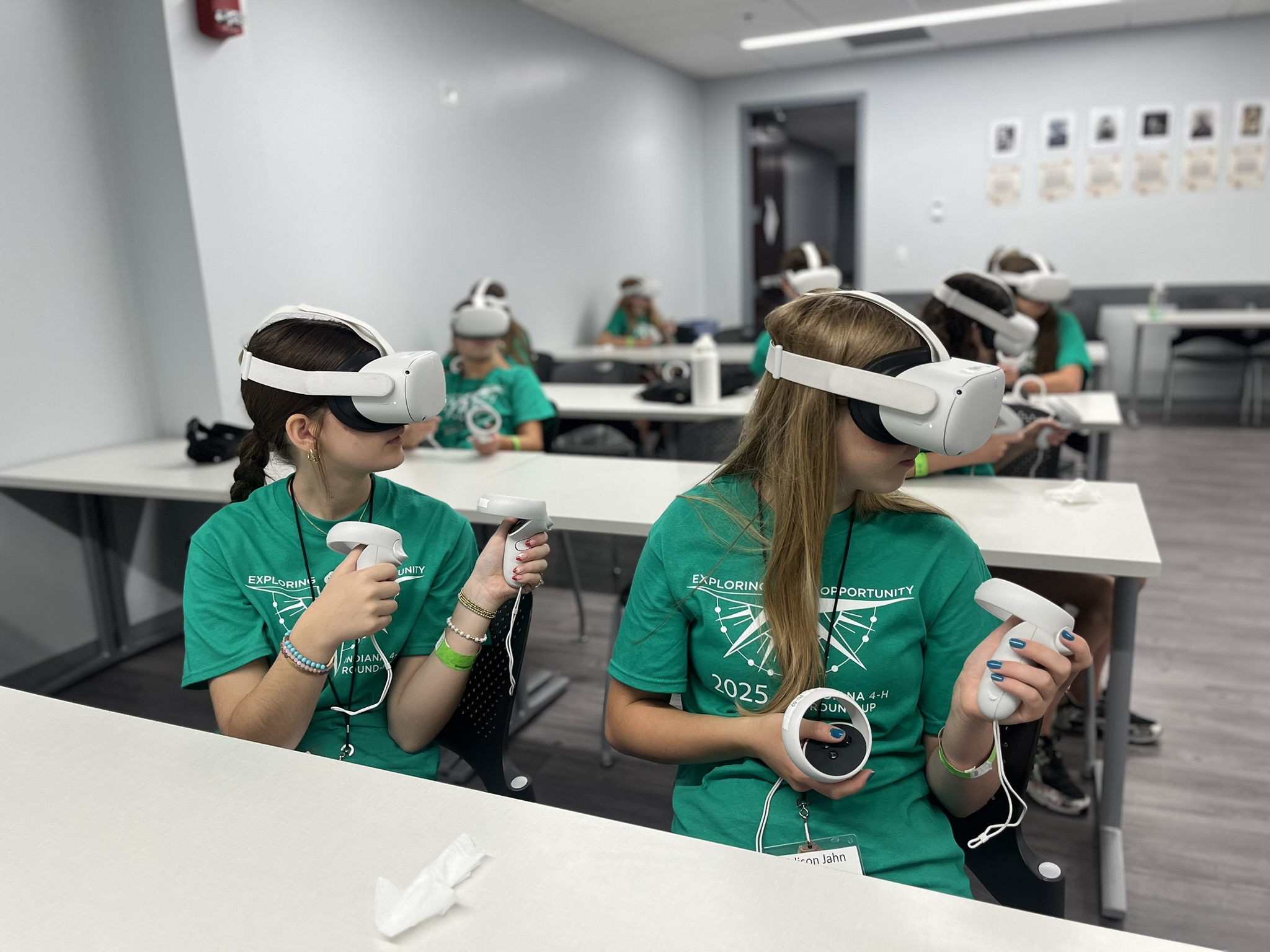 Technology, like robots, that can sense it's environment is considered AI 