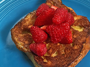 Baked French Toast with Berries
